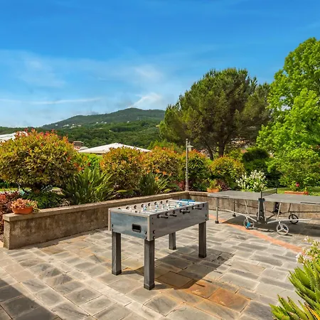 בית הארחה La Collina Degli Ulivi 4*