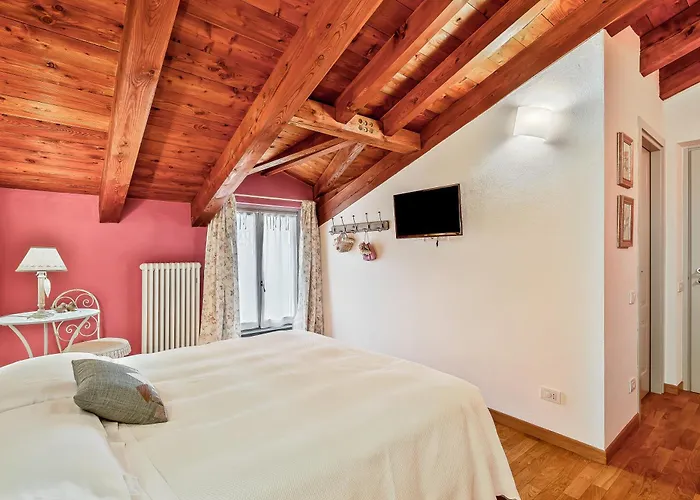 La Collina Degli Ulivi 4* ラ・スペツィア