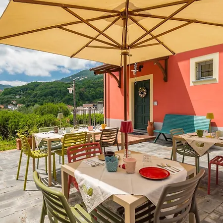 Pensjonat La Collina Degli Ulivi 4*